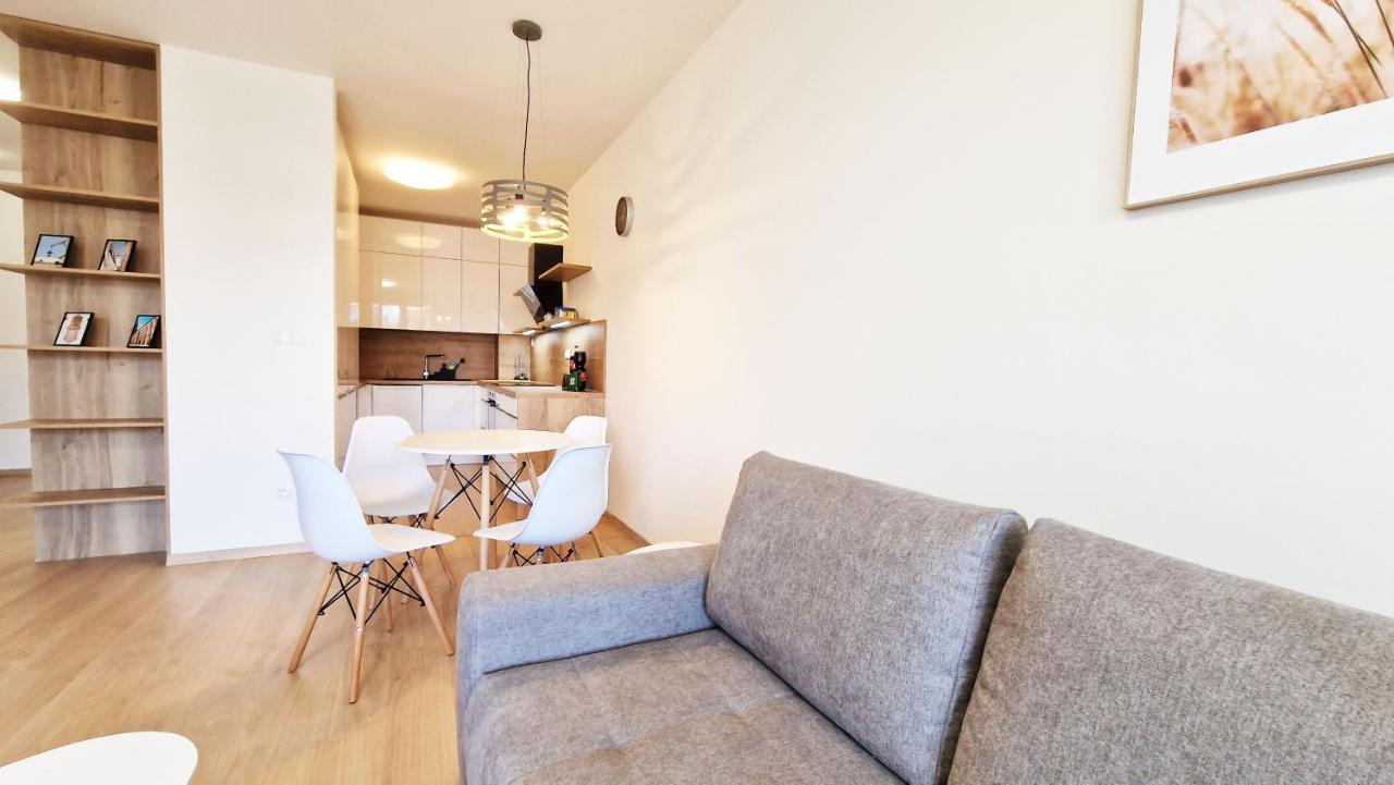 Luxo 2 Room Apartments By Bratislavatrip المظهر الخارجي الصورة